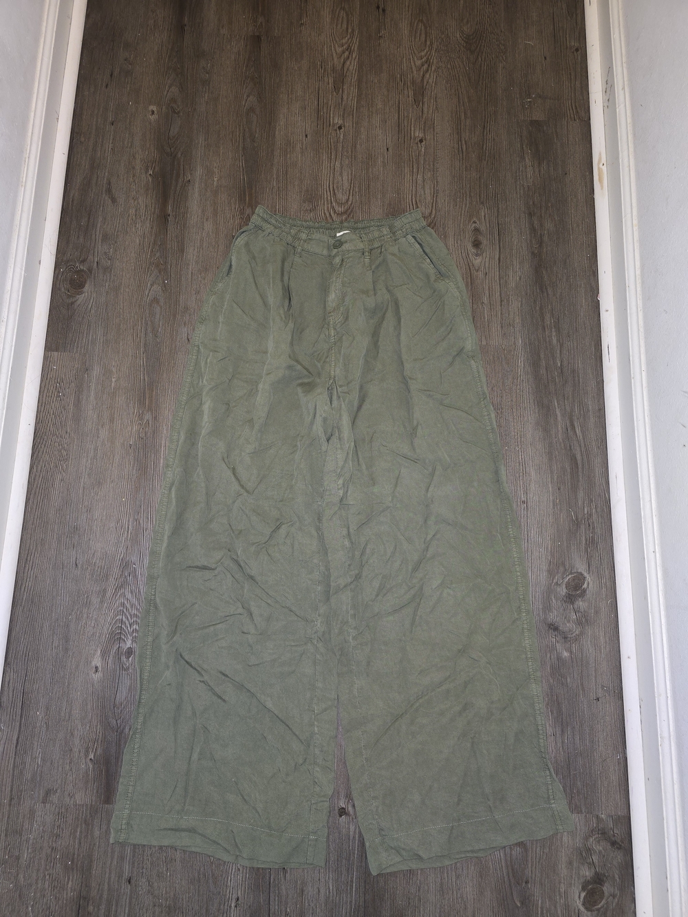 Aerie Olive Wide-Leg Cotton Pants